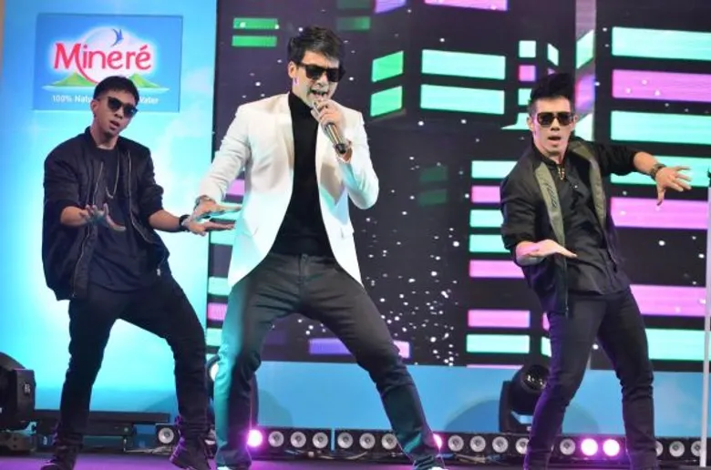 ประกาศผล “ดาววิ้ง เดือนว้าว” “แบงค์-บีม” เตรียมก้าวเข้า “ช่องวัน31”