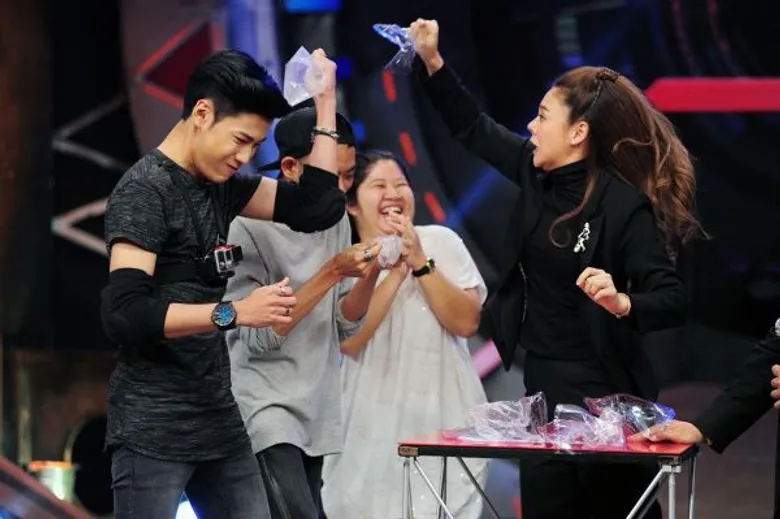 ทีวีไกด์: รายการ “The 60 Seconds game 60 วิ พิชิตแสน TAG TEAM” “คริส-พีรวัส” และ “สิงโต ปราชญา” พักจิ้น ขอโชว์เก๋า ประเดิมสังเวียนเกมโชว์ครั้งแรก