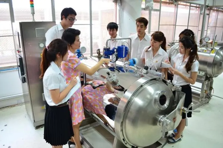 วิทยาศาสตร์ มธ. รับเศรษฐกิจยุคใหม่ ชูยุทธศาสตร์ SCI+BUSINESS ชูศักยภาพการเป็น 'แหล่งปั้นนักวิทย์-ธุรกิจ’ แห่งแรกและแห่งเดียวในไทย