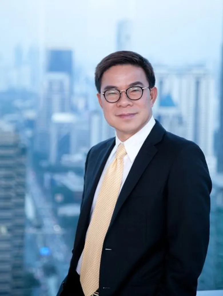 ข่าวซุบซิบ: พันธมิตรโกลเด้นแลนด์เพื่อการกุศล ครั้งที่ 4