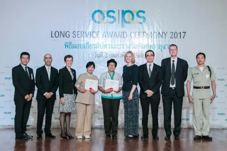 Photo Release: Gold worth over 12 million baht awarded to OCS Group’s long-serving employees