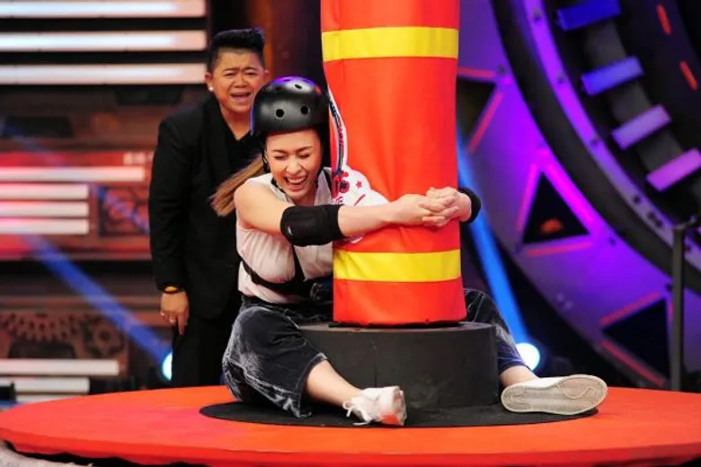 ทีวีไกด์: รายการ “The 60 Seconds game 60 วิ พิชิตแสน TAG TEAM” “มด-ณปภัช” จับมือ “ฝ้าย-เวฬุรีย์” ระเบิดความเซ็กซี่ พร้อมโกยของรางวัลกลับบ้าน!!!