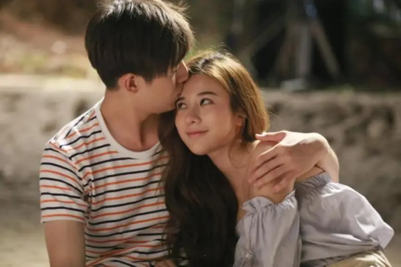 ช็อคคาตา!! 'วี’ ปวดร้าว เห็น 'ต่อ’ นัวเนีย 'เก้า’ ริมทะเล