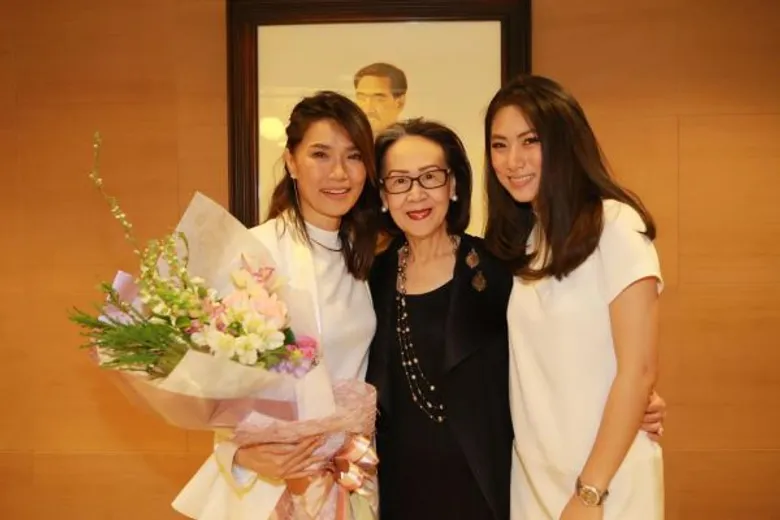 “ตู่-นันทิดา” สุดอบอุ่น คนรอบตัวให้กำลังใจ แถลงเปิดคอนเสิร์ตยิ่งใหญ่ “NANTIDA 17”