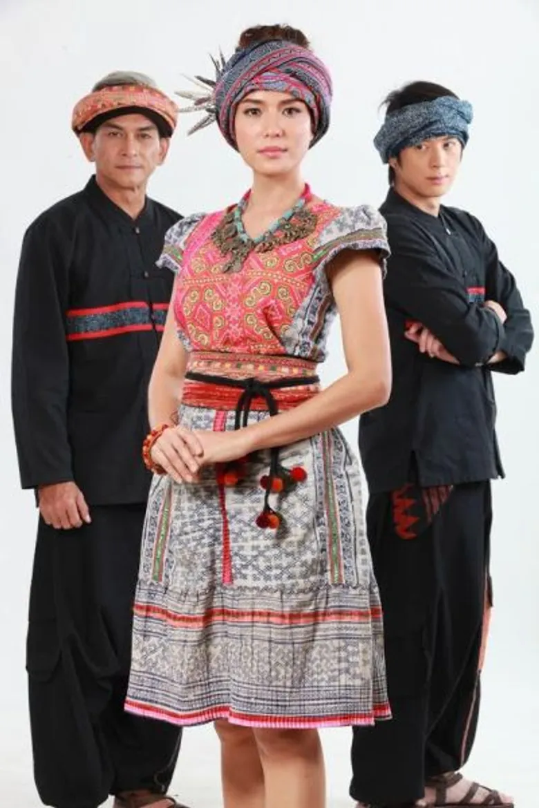 เรื่องย่อ: เขี้ยวราชสีห์