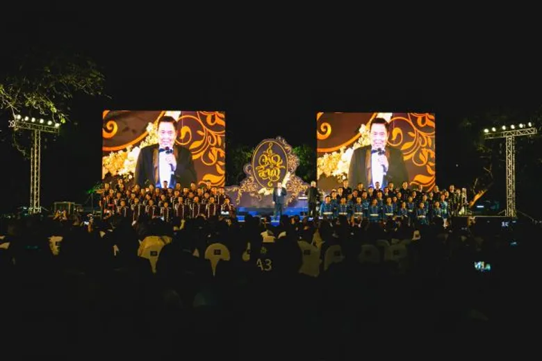 รายงานบันเทิง การแสดงดนตรี วนาสินธุ์ ครั้งที่ ๔ “ในดวงใจนิรันดร์” นายวิษณุ เครืองาม รองนายกรัฐมนตรี เป็นประธาน
