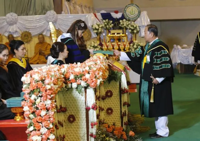 พิธีพระราชทานปริญญาบัตร ครั้งที่ ๓๘ มหาวิทยาลัยแม่โจ้ (วันที่ ๑)