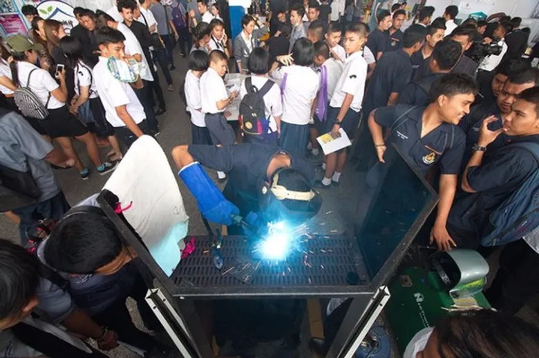 วิทยาลัยเทคนิคหาดใหญ่ แทคทีมสถานศึกษาชั้นนำภาคใต้เปิดบ้านโชว์ศักยภาพ Excellent Model School