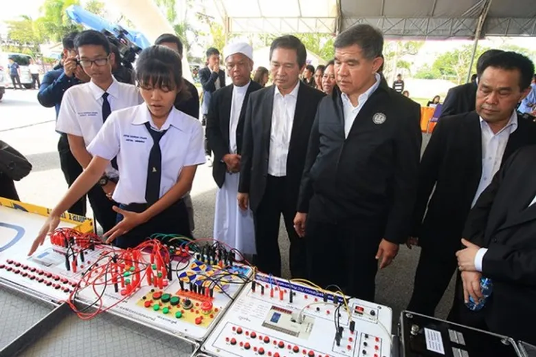 วิทยาลัยเทคนิคหาดใหญ่ แทคทีมสถานศึกษาชั้นนำภาคใต้เปิดบ้านโชว์ศักยภาพ Excellent Model School