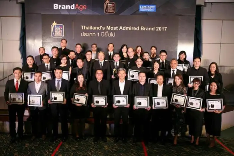 นางพิชญ์สินี ตั้งตรงจิตต์ ผู้ช่วยผู้อำนวย...