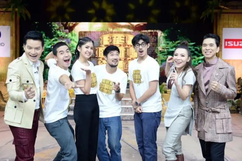 ทีวีไกด์: รายการ “STEP RIGHT UP ใครเก่ง...ใครได้ ล่าขุมทรัพย์" “ฟรอยด์-ณัฐพงศ์” ชั่วโมงบินสูง ออกตัวเทรน 3 ดาราผู้กล้าหน้าใหม่ หวังโกยรางวัลกลับบ้าน