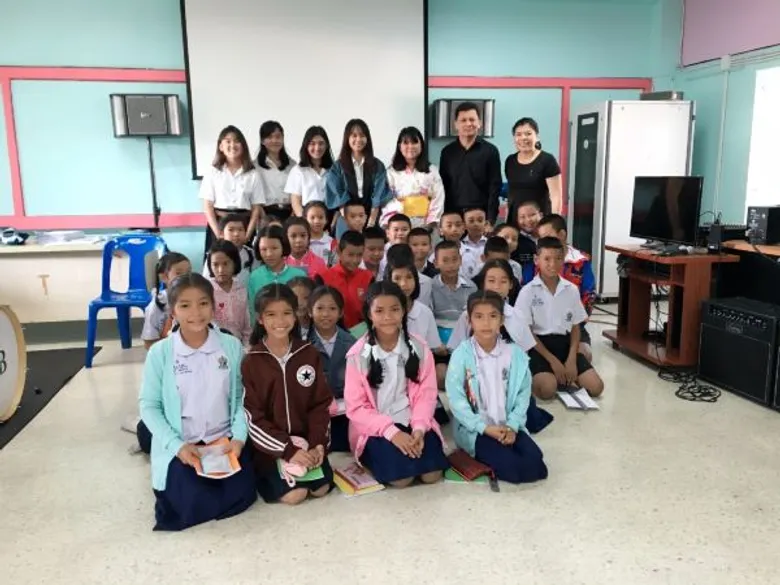 ศิลปศาสตร์ สจล. เดินสายบริการวิชาการ โครงการพี่เลี้ยงโรงเรียน