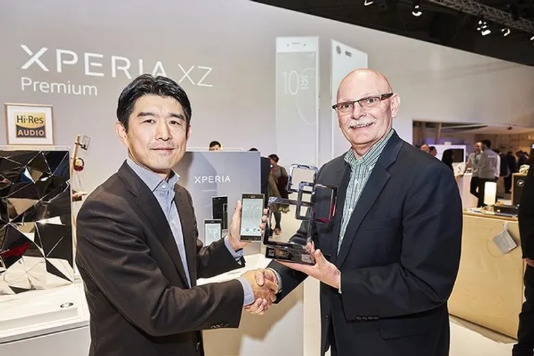 Xperia XZ Premium ได้รับการยกย่องให้เป็น “สมาร์ทโฟนรุ่นใหม่ที่ดีที่สุดในงาน MWC 2017"