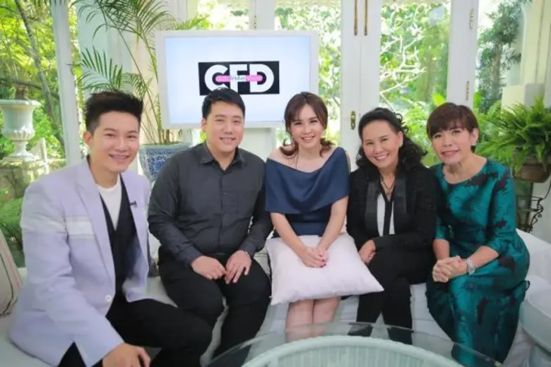 รายการ "คลับ ฟรายเดย์ โชว์ based on celeb...