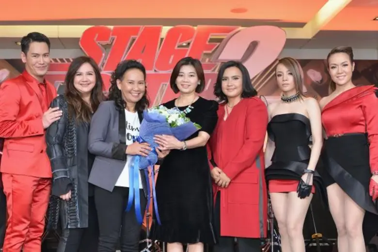 นางสายทิพย์ มนตรีกุล ณ อยุธยา ประธานเจ้าห...