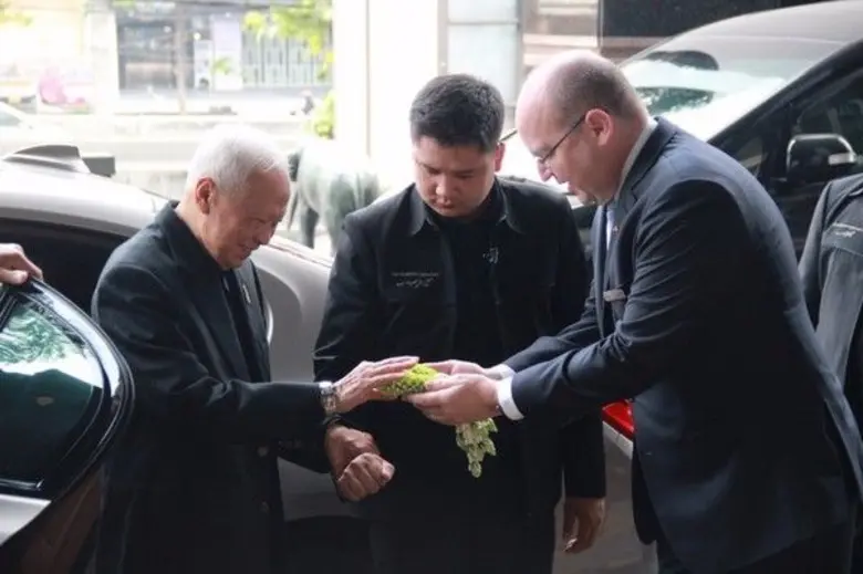ดิลก มหาดำรงค์กุล ประธานคณะกรรมการ บริษัท...