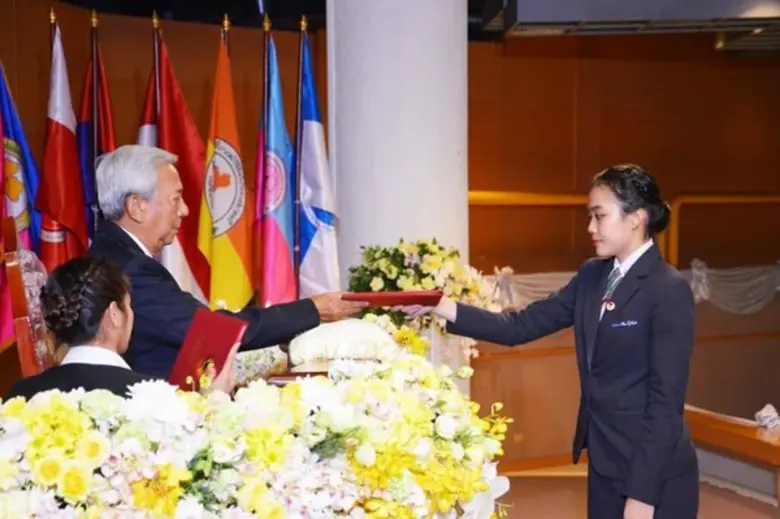 กลุ่มวิทยาลัยในเครือไทย-เทค จัดพิธีมอบประกาศนียบัตร...