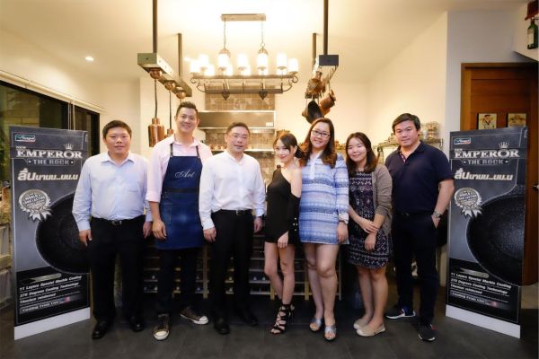 นายอรุณ เรืองจรุงพงศ์ ประธานเจ้าหน้าที่บร...