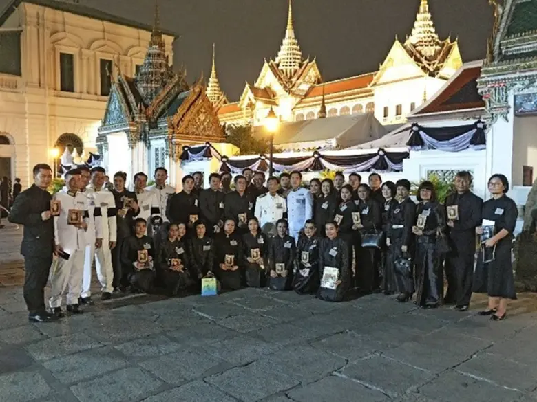 โรงแรมวินเซอร์ สวีทส์ ร่วมเป็นเจ้าภาพและวางพวงมาลาถ...