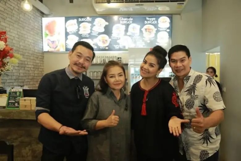 ทีวีไกด์: รายการ “ตลกแหลก” คู่รักคู่ฮา “ตั๊ก-นุ้ย” ทัวร์ตลาด “ฟู้ด วิลล่า” แหล่งรวมของอร่อยย่านราชพฤกษ์