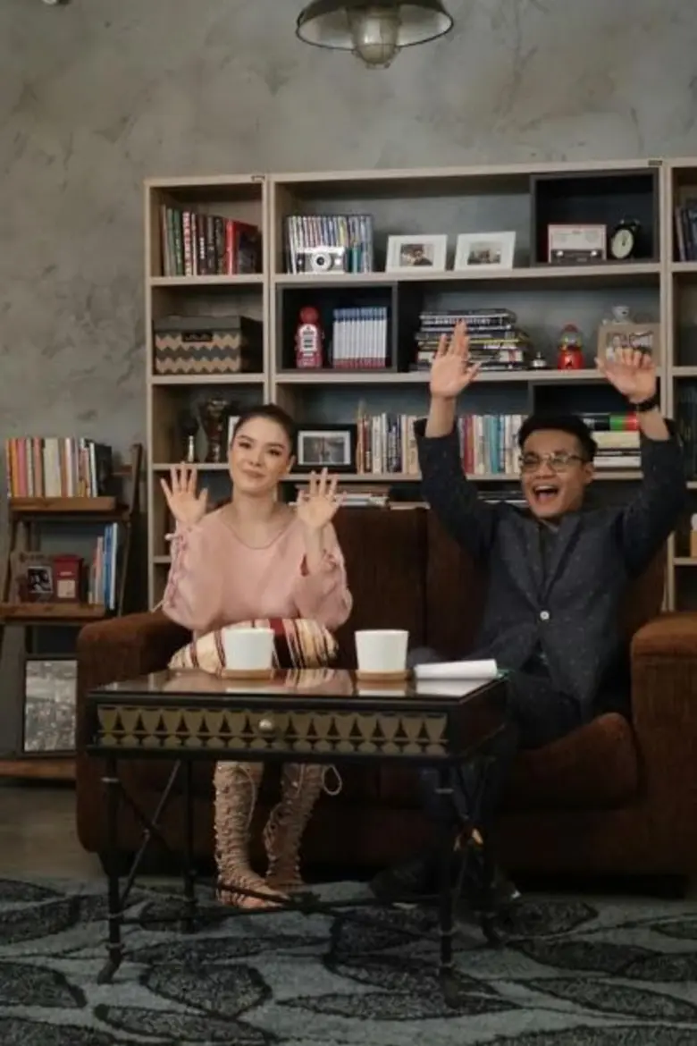 ทีวีไกด์: รายการ “Loukgolf's English Room” “ลิเดีย ศรัณย์รัชต์” กับบทบาทของคุณแม่มือใหม่ ติดตามได้ ใน “Loukgolf's English Room” อาทิตย์นี้