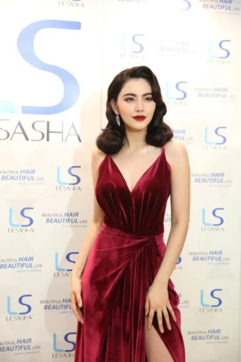 “เลอซาช่า” ชวน “ใหม่ ดาวิกา” ร่วมเผยมหัศจรรย์ “Beautiful Hair Beautiful Life” ผมสวย...ทุกสิ่งเป็นจริงได้