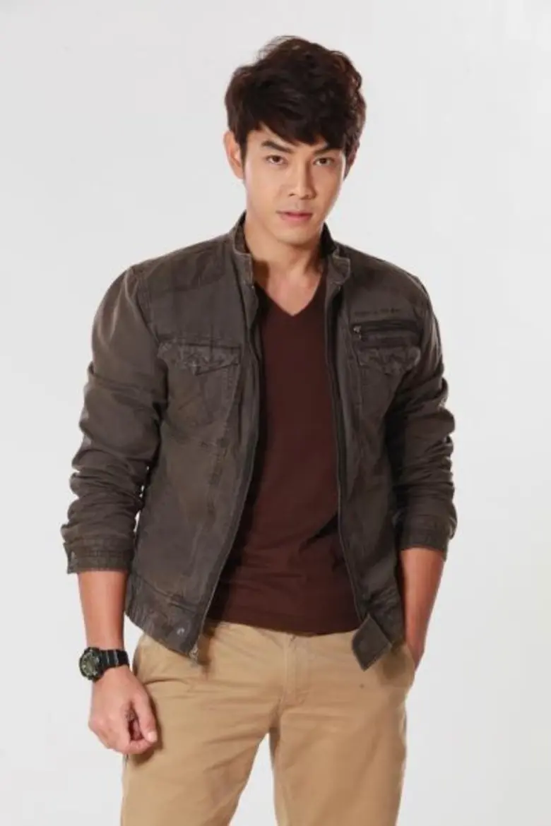 รายการ โต๊ะข่าวบันเทิง : เวลา 09.45 น. พบ...