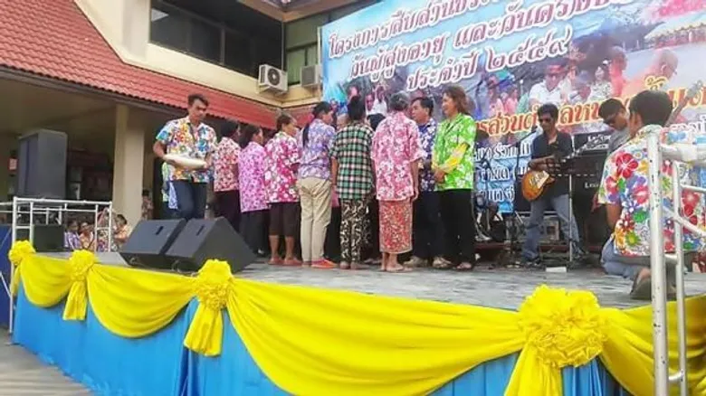 ซีพีมอบข้าวสารคืนสุขผู้สูงวัยชาวโคราช ในวันสงกรานต์และวันผู้สูงอายุ ต่อเนื่องเป็นปีที่ 6