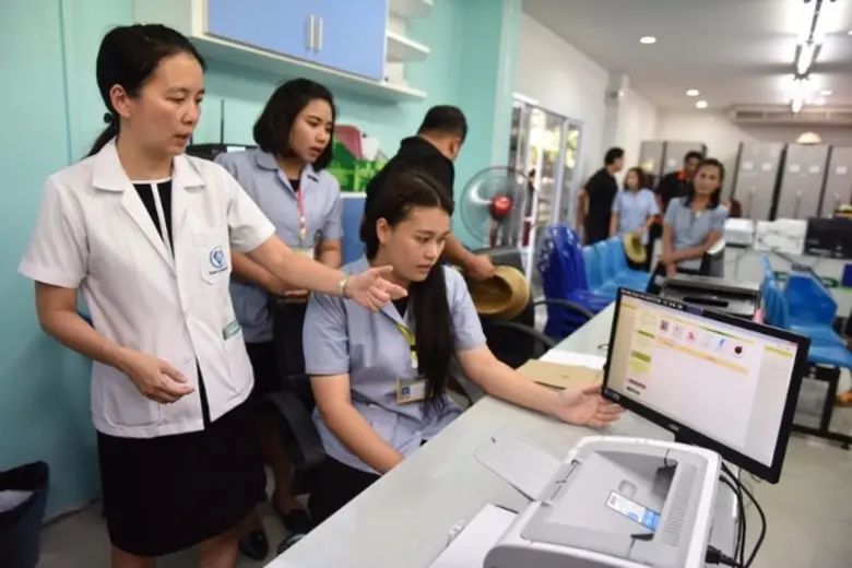 จังหวัดเพชรบูรณ์ มุ่งเน้นการให้บริการสาธารณสุขในเชิงรุก เพื่อรองรับนโยบาย Thailand 4.0