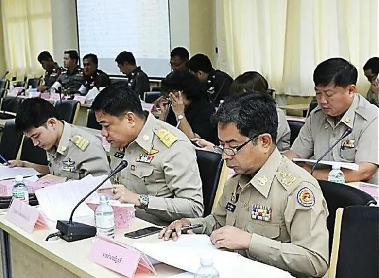 ปภ. โดย ศูนย์ ปภ.เขต 1 ปทุมธานี ร่วมประชุมคณะกรรมการศูนย์ปฏิบัติการป้องกันและลดอุบัติเหตุทางถนน ช่วงเทศกาลสงกรานต์ ปี 2560 จังหวัดปทุมธานี