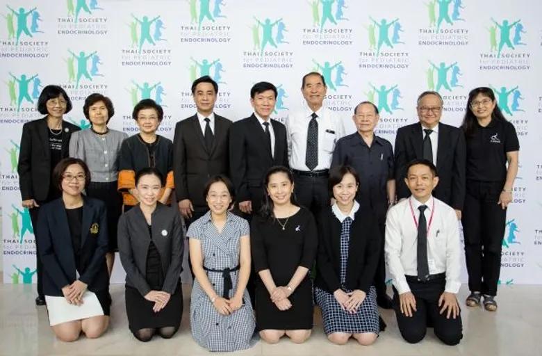 ชมรมต่อมไร้ท่อเด็กและวัยรุ่นแห่งประเทศไทย จัดงาน Growth Day ครั้งที่ 1 พร้อมสัมภาษณ์พิเศษ “โรคขาดฮอร์โมนเติบโตหรือโรคเด็กเตี้ยผิดปกติ” เผยปัญหาภาวะเด็กเตี้ยในสังคมไทย