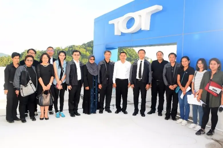 ทีโอที ลงทุนเคเบิลใต้น้ำ AAE-1 25,000 กม.ความจุสูงแห่งแรกของไทย รองรับ การใช้งานเน็ตระหว่างประเทศ เสริมศักยภาพบอร์ดแบนด์ของทีโอทีและประเทศ ผลักดันนโยบายประเทศไทย 4.0 พร้อมเปิดให้บริการไตรมาส 2 ปี 60