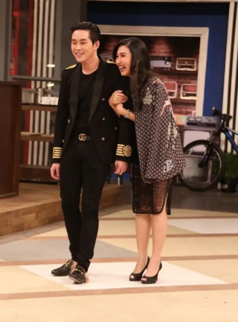 ทีวีไกด์: รายการ “สับขาหลอก” “กระติ๊บ – ชวัลกร” ชวนจับผิด...หาเพื่อนตัวจริงในสับขาหลอก