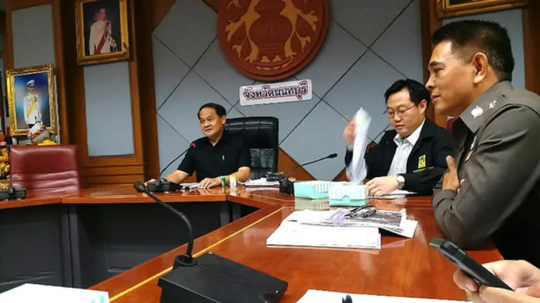 ปภ. โดย ศูนย์ ปภ.เขต 1 ปทุมธานี ร่วมสรุปผลการดำเนินงานศูนย์ปฏิบัติการและลดอุบัติเหตุทางถนนช่วงเทศกาลสงกรานต์ พ.ศ.2560 จังหวัดนนทบุรี