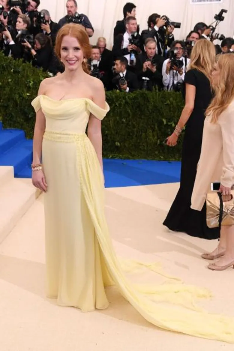 Movie Guide: เหล่าดาราร่วมเดินพรมแดง อวดโฉมแฟชั่นสวยเจิดจรัส! ณ งาน “Met Gala 2017”