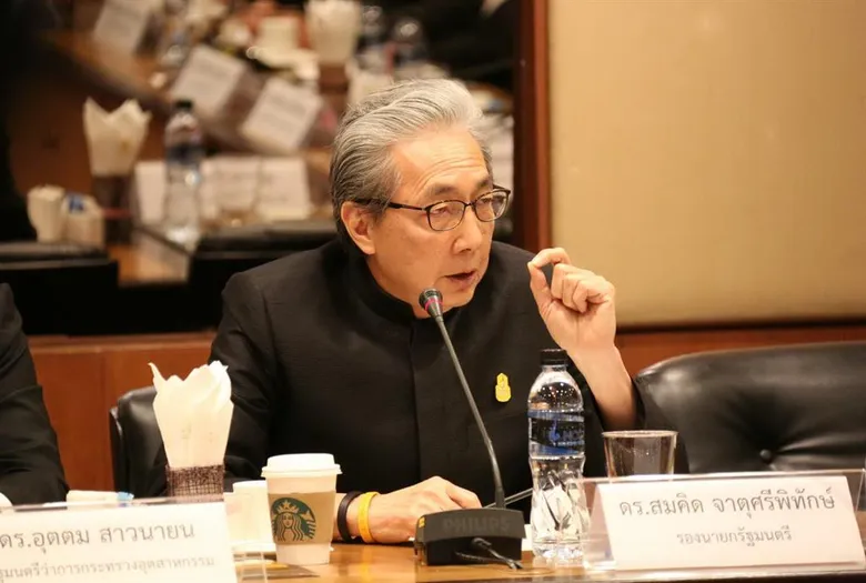 รัฐบาลออก 3 มาตรการช่วยเหลือ SMEs คนตัวเล็ก/ รายย่อย ชูแพคเกจการเงิน – การพัฒนาเศรษฐกิจชุมชนตามแนวประชารัฐ - การตลาด หวังสร้างงาน สร้างอาชีพ สร้างรายได้ คาดเพิ่ม SMEs อีก 26,000 ราย