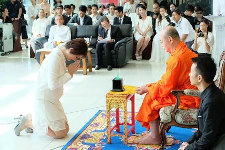'เจ็ม ชมพูนุช – น้องภูมิ ไมค์ทองคำเด็ก’ ปลื้ม ได้รับรางวัลทูตพระพุทธศาสนาวิสาขบูชาโลก2560