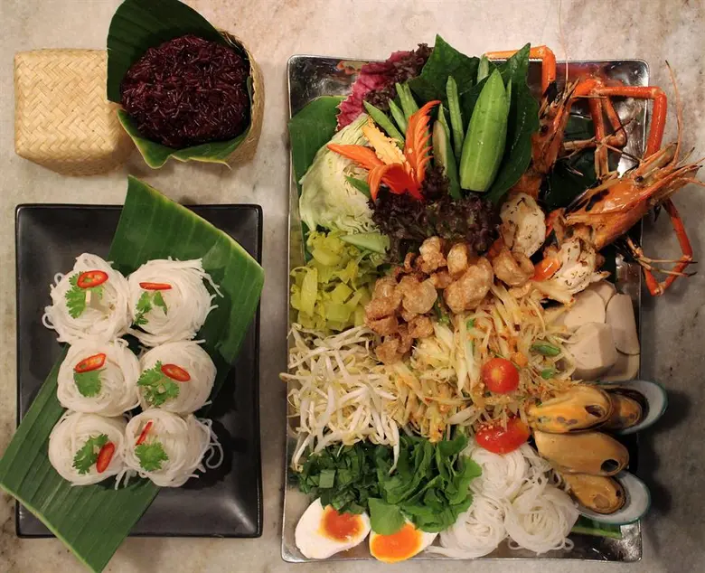 ส้มตำไฮโซ ณ ราชดำริ ที่สุดของความอร่อยแบบต้นตำรับไทย ห้องอาหารสไปซ์ มาร์เก็ต โรงแรมอนันตรา สยาม กรุงเทพ วันที่ 1 - 30 มิถุนายน 2560