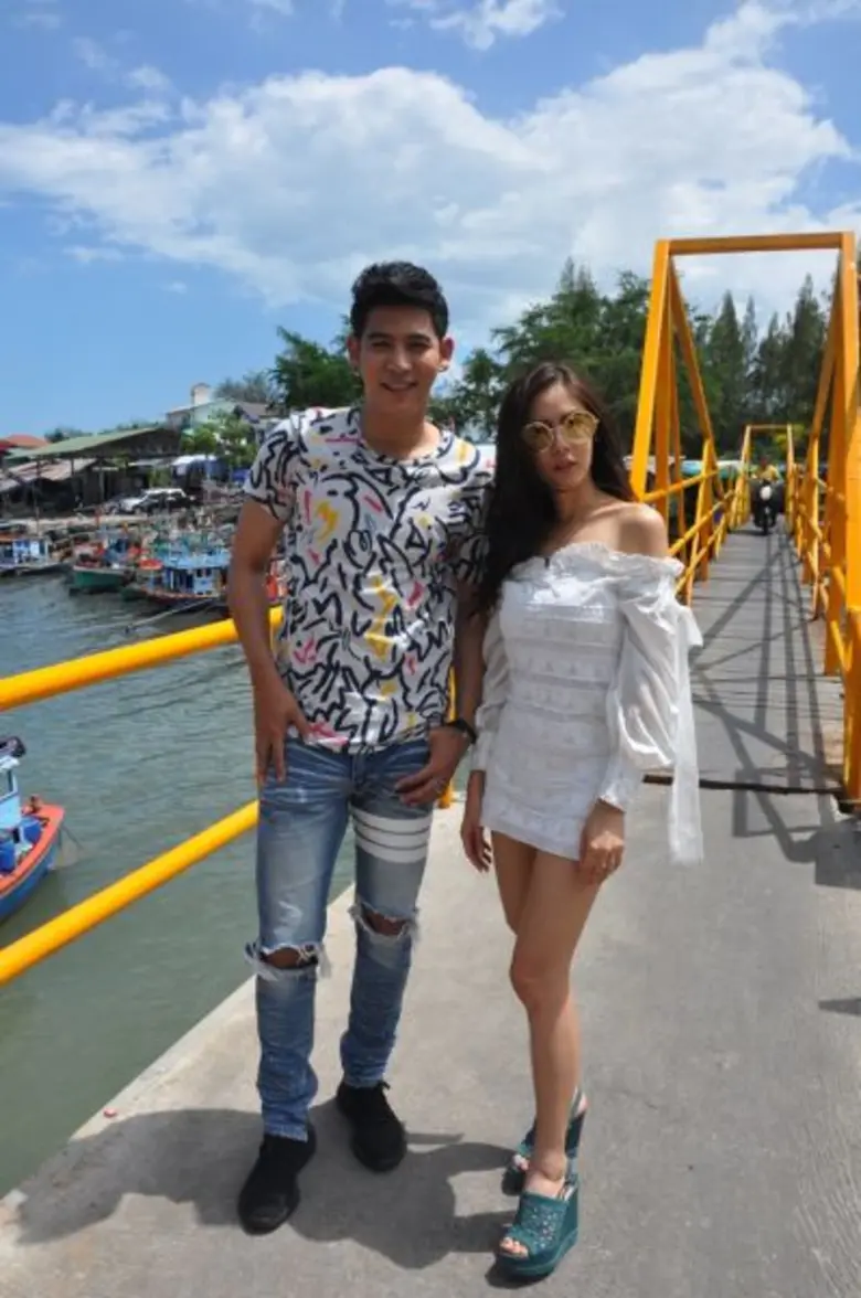 ทีวีไกด์: รายการ "ที่นี่หมอชิต" พอร์ช-พีค จาก “โซ่เสน่หา” ชวนกระชับรัก เที่ยว “สะพานปูชัก” ใน “ที่นี่หมอชิต”