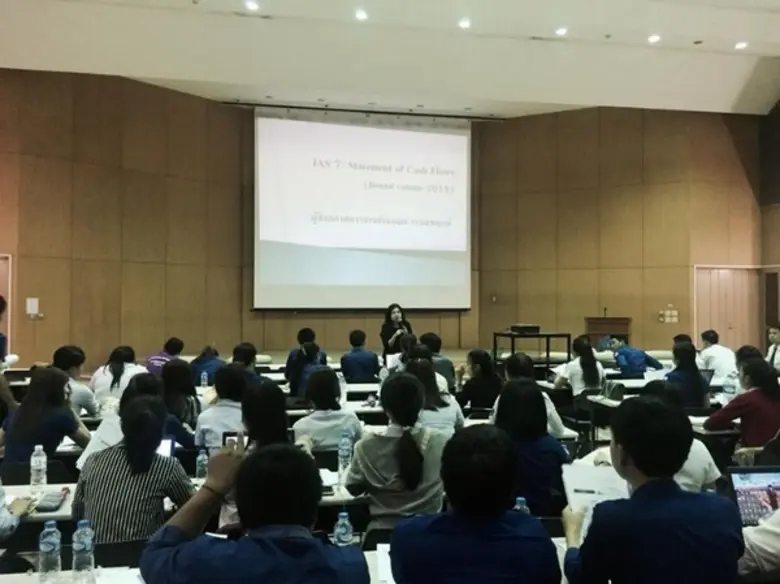 SPU : คณาจารย์คณะบัญชี ม.ศรีปทุม บริการวิชาการสู่นานาชาติ "Professional Accountant Training" มหาวิทยาลัยแห่งชาติลาว