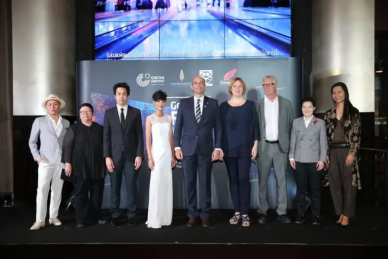 โรงภาพยนตร์พารากอน ซีนีเพล็กซ์ ร่วมกับ สถ...