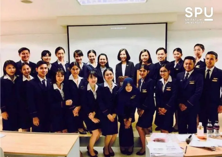 SPU : วิพากษ์การนำเสนอผลงานวิจัย นศ.ธุรกิจการบิน ว.การท่องเที่ยว ม.ศรีปทุม