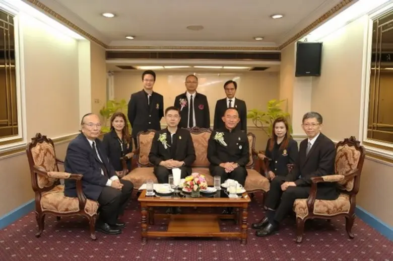 หม่อมหลวงปนัดดา ดิศกุล รัฐมนตรีช่วยว่าการ...