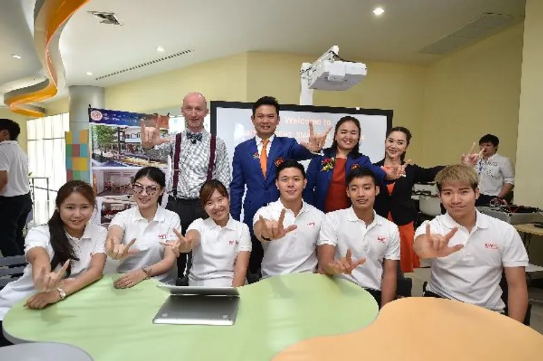สจล. ดันไทยศูนย์กลางการศึกษาด้านนวัตกรรมของภูมิภาค ผนึกกำลังทุกสถาบันเน้นหลักสูตรภาษาอังกฤษหนุนอุตสาหกรรม New S-Curve