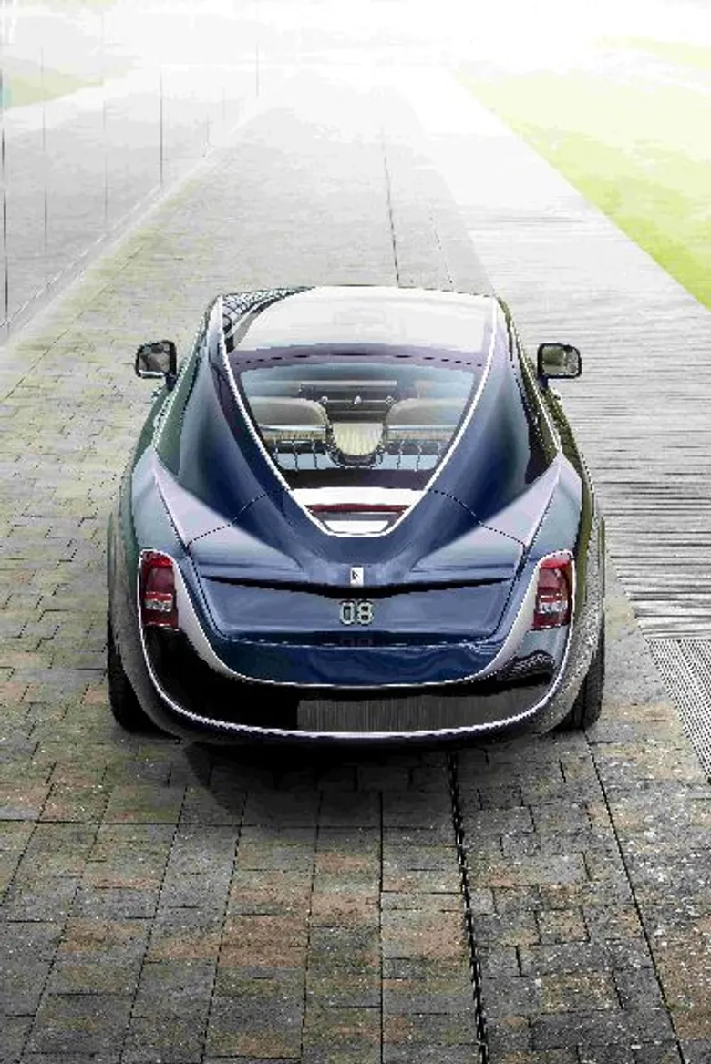 โรลส์-รอยซ์ “SWEPTAIL” สู่ฝันที่เป็นจริงของยนตรกรรมสั่งผลิตหนึ่งเดียวในโลก