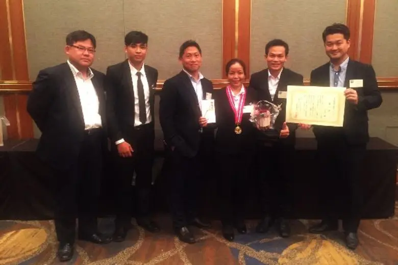 นางสาวสุปราณี ดีหงส์ เชฟประจำร้านโอโตยะ ส...