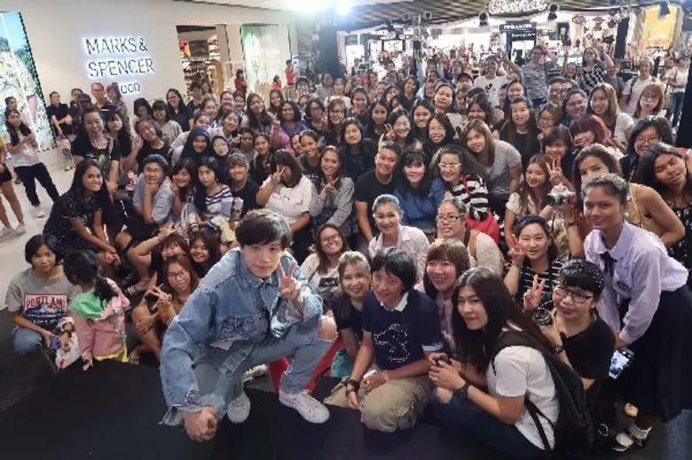 “เจมส์ มาร์-เกรท วรินทร-เอ๊ะ จิรากร-คชา AF” ร่วมมอบความสนุกสุดหรรษา ที่ห้างเซ็นทรัลปิ่นเกล้า โฉมใหม่