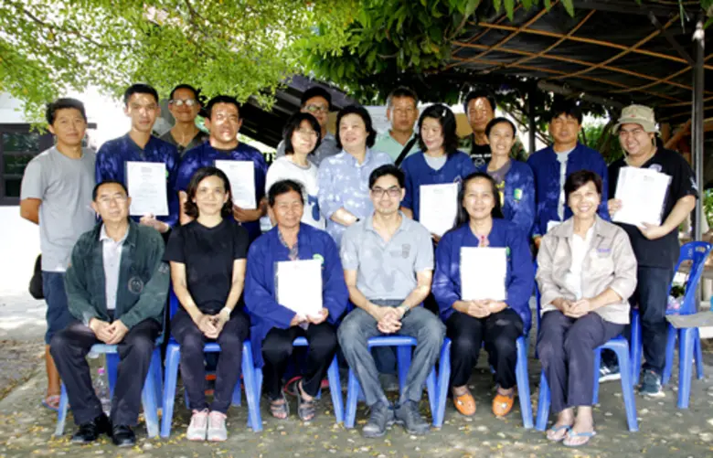 มูลนิธิสังคมสุขใจ ส่งมอบใบรับรองมาตรฐาน P...
