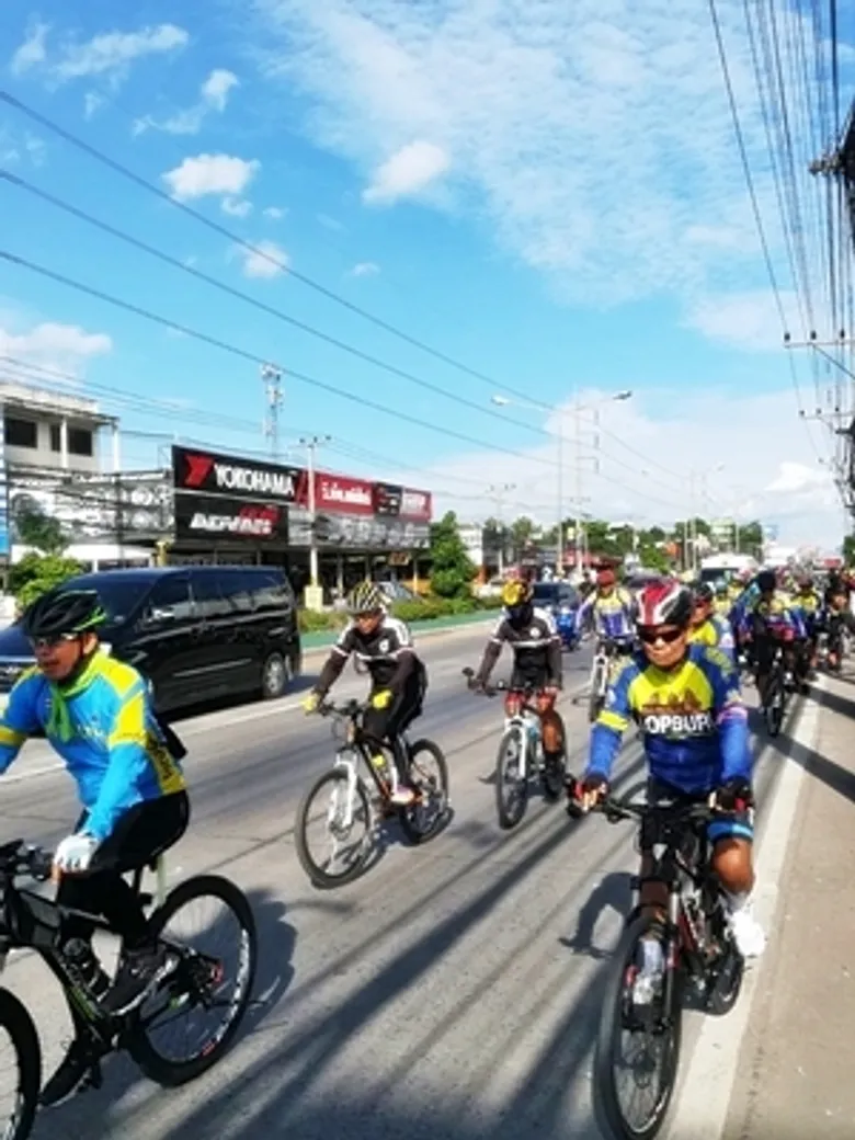 โรงพยาบาลเมืองนารายณ์ และโรงพยาบาลอ่างทองเวชชการ2 (หมอประเจิด) ช่วยผู้ประสบอัคคีภัย ชุมชนสระมโนราห์ จ.ลพบุรี