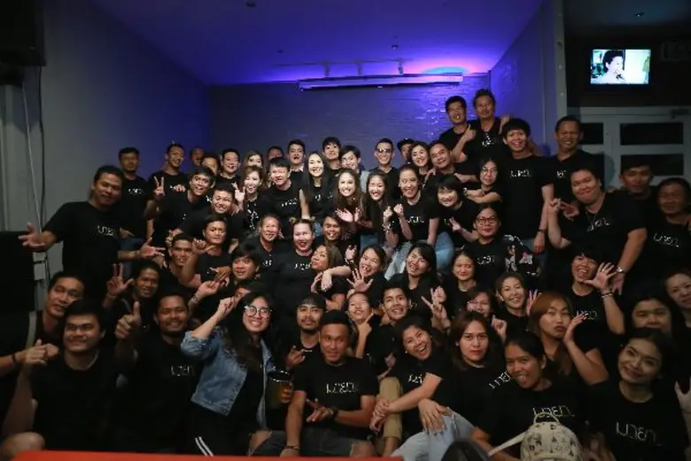 “บอสนิด” เลี้ยงปิดกล้อง “มายา” “ขวัญ&เป้&แพรว&โก้” โชว์สเต็ปเท้าไฟ